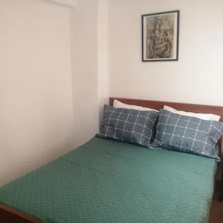 Encarnacao Metro 2 Apartment Lisbon